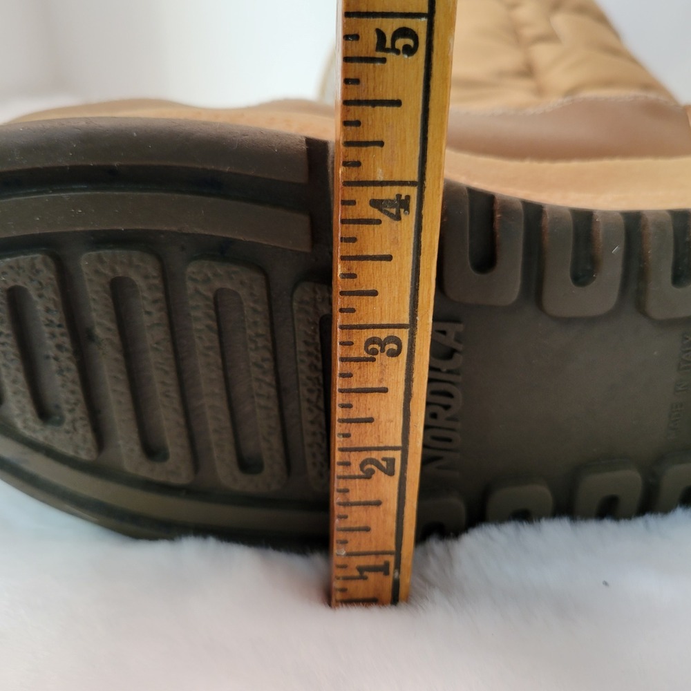 Nordica Vintage Tan Puffer Snow Boots Made in Italy Zip Up Fur Lined Size 44 - Picture 12 of 13